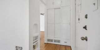 201 S Poinsettia Place unit: C Gallery 18