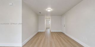 1670 W 42nd St Gallery 7
