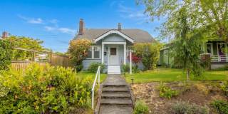 Fully Furnished North Tacoma Home Near Ruston Way & Stadium District! Fully Furnished North Tacoma Home Near Ruston Way & Stadium District! Gallery 1