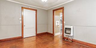 1 Bed 1 Bath apartment in Okc close to Plaza District! Gallery 21