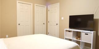 1204 E Daffodil Avenue Gallery 7