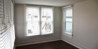 900 W Chestnut Street Gallery 21