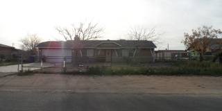 3 Bedrooms, 1.75 Bathrooms, 2 Car Garage, Fully Fenced, Central Air  Heat, Large Lot, Wood Flooring Gallery 1