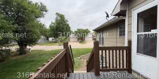 $1,595 - 3 bed 2 bath - Beautiful Remodeled Duplex Home Available Now! Gallery 29