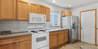 3bd/2.5ba Everett Home Gallery 8