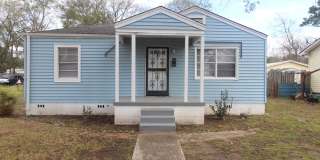 New On The Market! Fresh New Updates!! Better Hurry To See This One!! Gallery 1