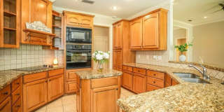 Beautiful, Spacious 4 bedroom Home for Rent! Gallery 13