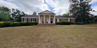 Spacious 4BR Home Near Valdosta State – Hardwood Floors & Modern Updates Gallery 1