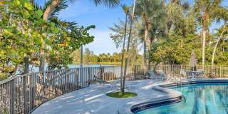 7018 SW 53rd Ln Gallery 37