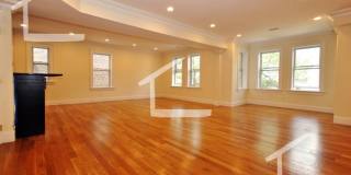 Charming 10 Bedroom- No Broker Fee-Rooftop Deck Charming 10 Bedroom- No Broker Fee-Rooftop Deck Gallery 1