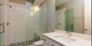 2442 N Clybourn Avenue Gallery 10