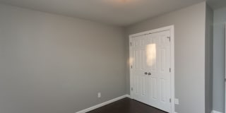 12225LONG Gallery 21