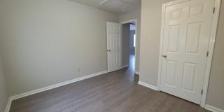 309 Spruce Street Gallery 12