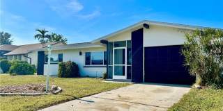 4210 SE 3rd Avenue Gallery 1