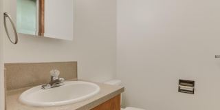 Charming 3 bedroom 3 bathroom house in Tigard! Gallery 20