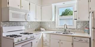 Charming & Spacious 3-Bedroom Home for Rent in Shakopee Gallery 1