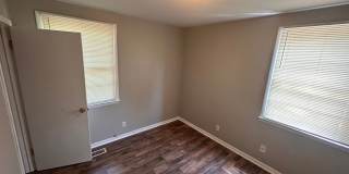 4br 1.5 Bath brick home with garage. Gallery 12