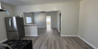 2435 1/2 E Boulder St Gallery 11