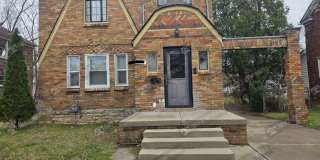 15524 Winthrop St Gallery 1