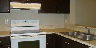 Slashed Rates SPECIALS up to 3 MONTHS FOR FREE ON SELECT UNITS Price Reduced Gallery 1