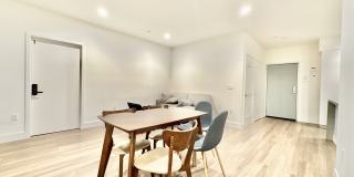 Barry Diamond Gallery 17