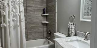 Beautifully Renovated Two Bedroom Highlands Home Gallery 11