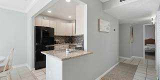 Beautiful Condo Located in Clearwater - Available Now! Gallery 13