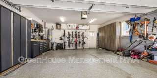 636 SW B ST Gallery 37