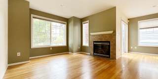 3bs/2.5ba Seattle Townhome Gallery 9