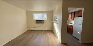 Gross Street Gallery 21