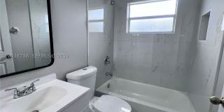 1808 SW SANTA BARBARA PL Gallery 14
