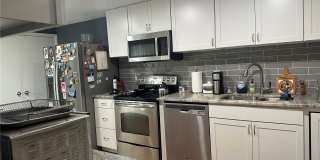 435 MEADOWOOD BOULEVARD Gallery 6