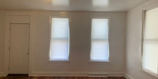 House with Yard and Parking-Video in the Pictures! Gallery 8