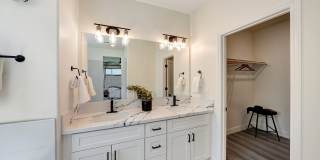 131 N Un St Gallery 24