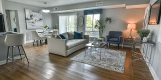 Verona at Naylor Metro Gallery 1