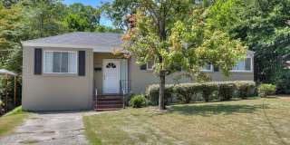 1803 Heath Street Gallery 1