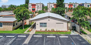 1037 N Victoria Park Road Gallery 33