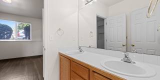 Glenmoor Townhomes Gallery 42