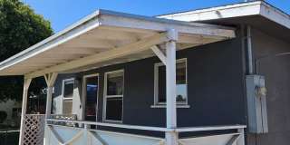 914 16th Street Gallery 1