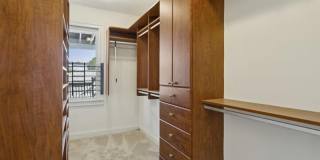 546 Highland Avenue NE Gallery 25