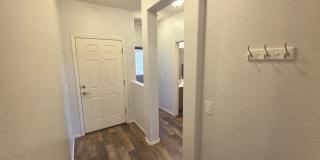 Fully Furnished/Unfurnished/Short Term/Long Term/ Vacation Rental Options Gallery 26