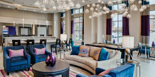 Azure Oxford Square Gallery 22