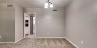 London Square Apartments Gallery 24