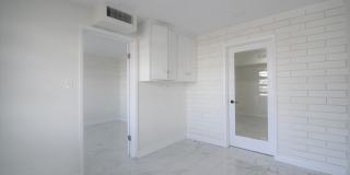 4155 W WHITTON Avenue Gallery 25