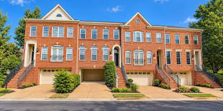 2833 GRACE FOREST Place Gallery 1