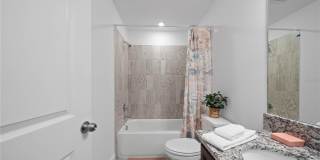 1156 37TH AVENUE N Gallery 22