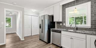Ranch Home in Steele Creek! Gallery 14