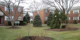 Briarwood Commons Gallery 16