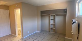 236 W Philadelphia Avenue Gallery 6