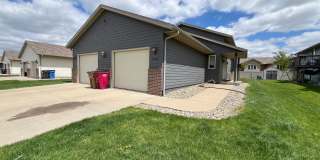 3 Bed/2 Bath Apartment in Sioux Falls! Gallery 1